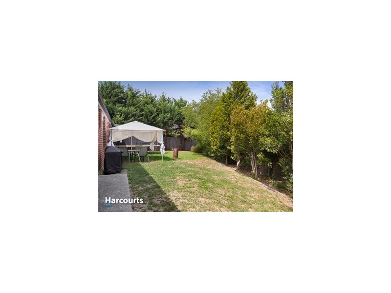 48 Chirnside Road, Berwick VIC 3806