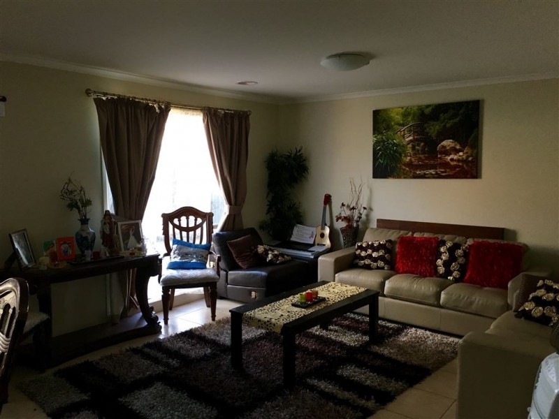 12 Chong Court, Berwick VIC 3806