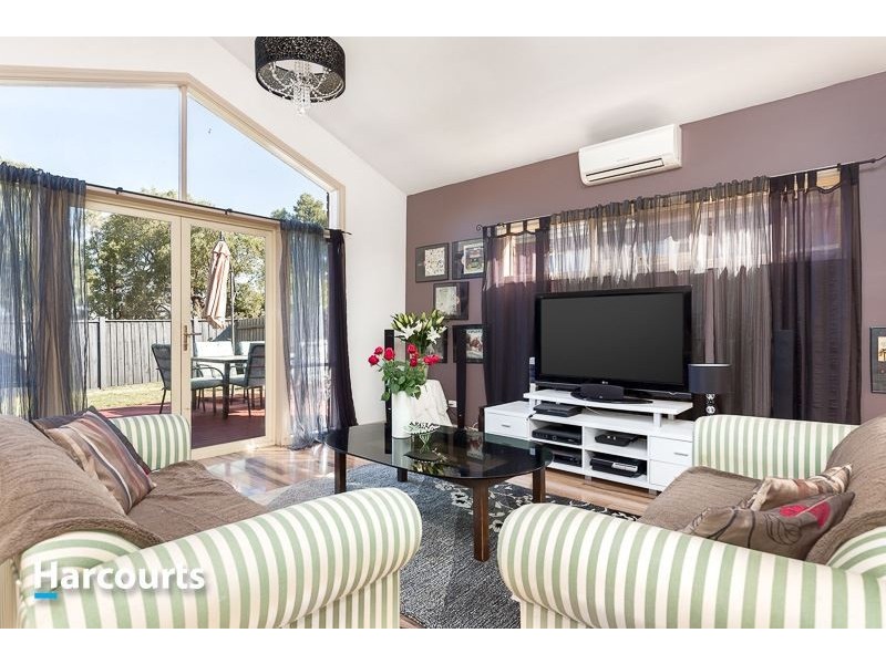 29 Wilona Way, Berwick VIC 3806