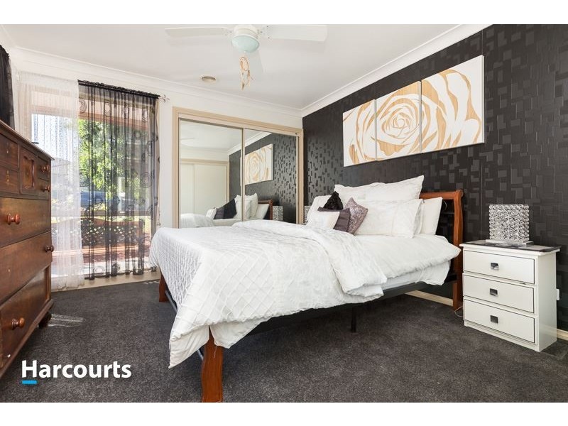 29 Wilona Way, Berwick VIC 3806