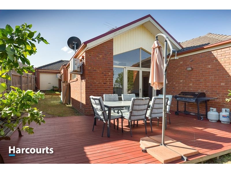 29 Wilona Way, Berwick VIC 3806