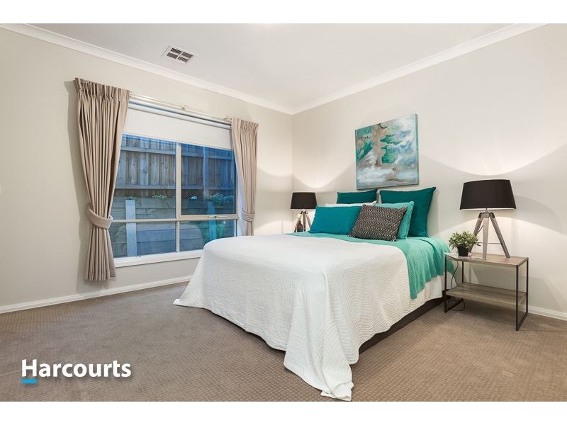 3 Siandra Place, Berwick VIC 3806