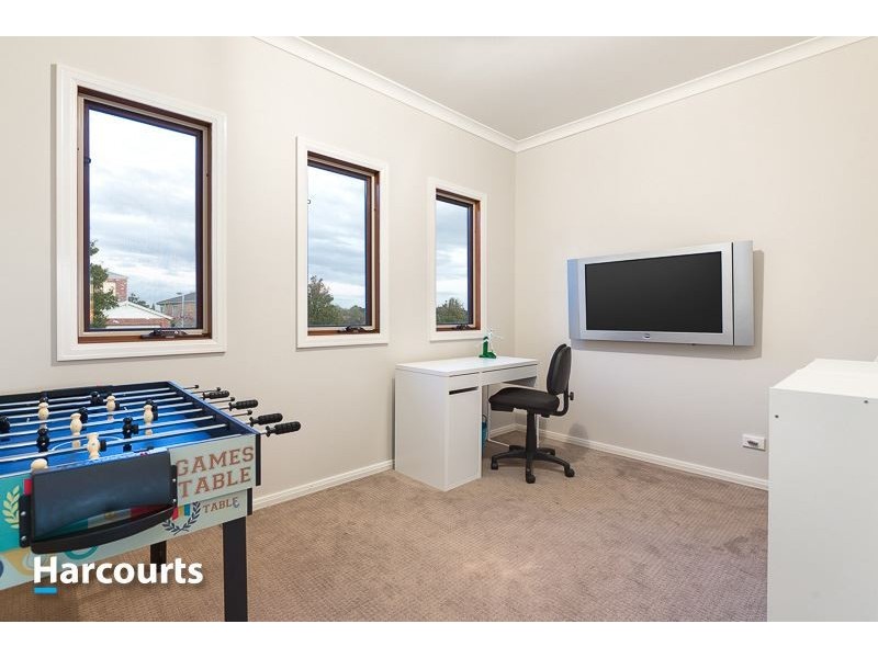 3 Siandra Place, Berwick VIC 3806