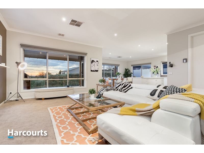 3 Siandra Place, Berwick VIC 3806