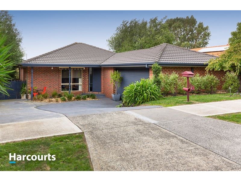 20 Jarryd Crescent, Berwick VIC 3806