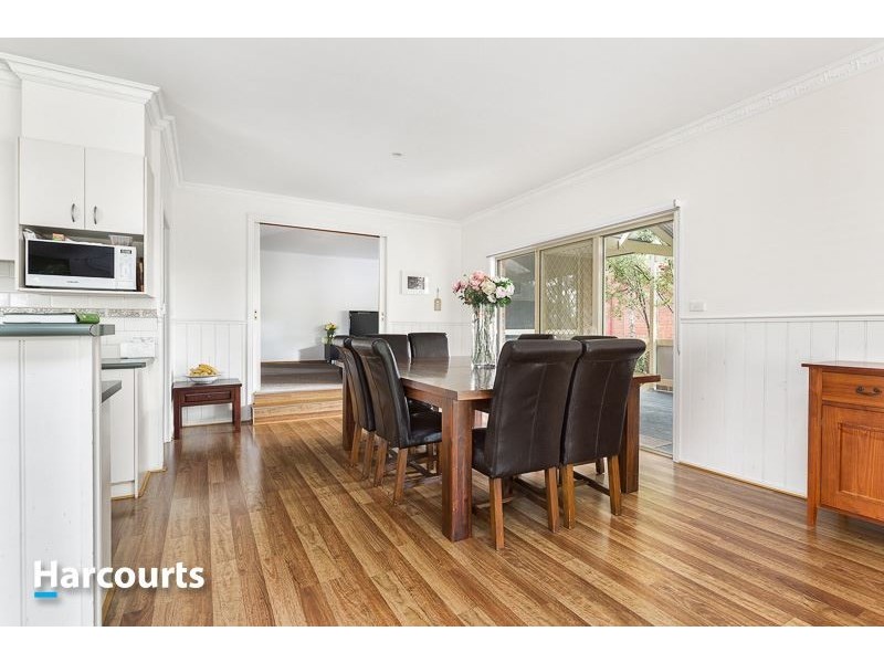 20 Jarryd Crescent, Berwick VIC 3806