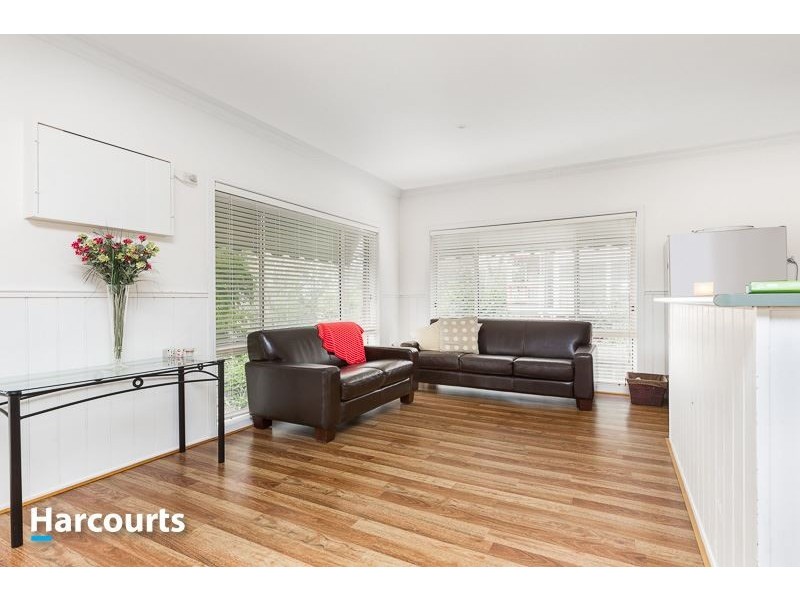 20 Jarryd Crescent, Berwick VIC 3806