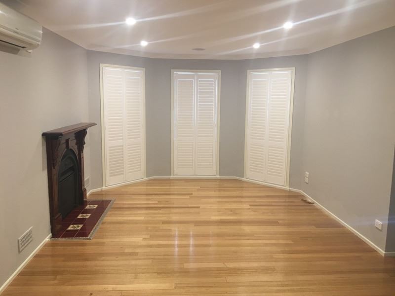 5 Adelong Court, Berwick VIC 3806