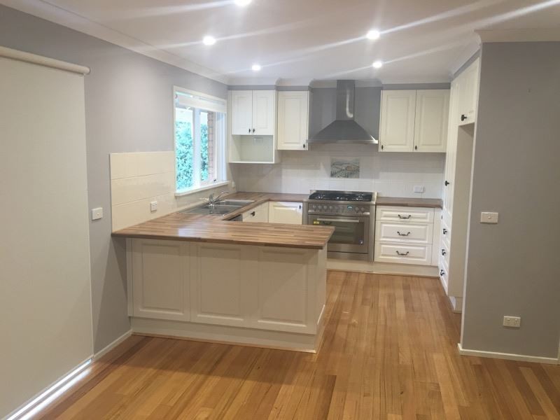 5 Adelong Court, Berwick VIC 3806