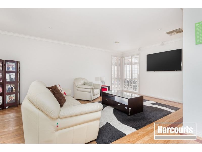 2 Nestle Retreat, Berwick VIC 3806