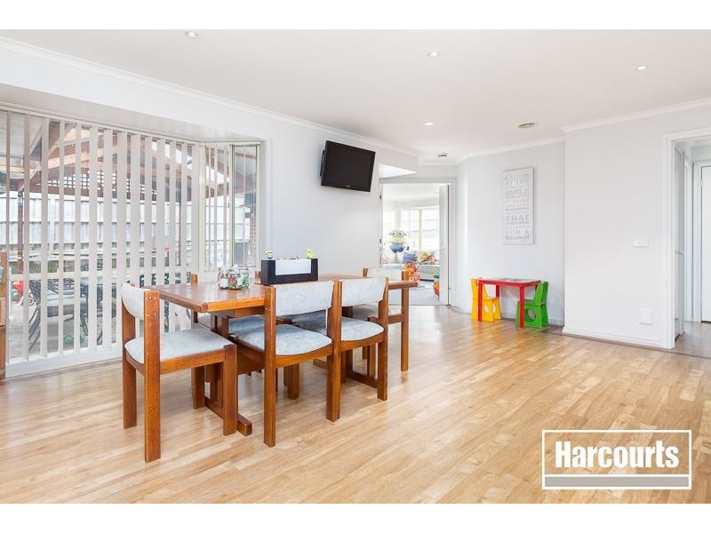 2 Nestle Retreat, Berwick VIC 3806