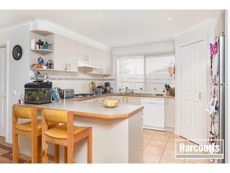 2 Nestle Retreat, Berwick VIC 3806