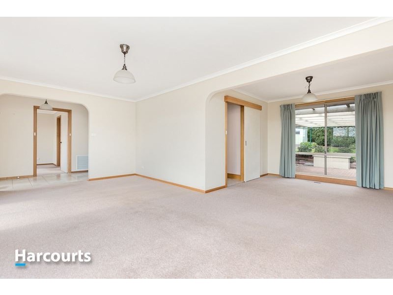 4 Hasken Court, Berwick VIC 3806