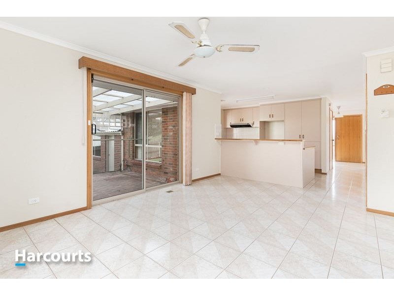 4 Hasken Court, Berwick VIC 3806