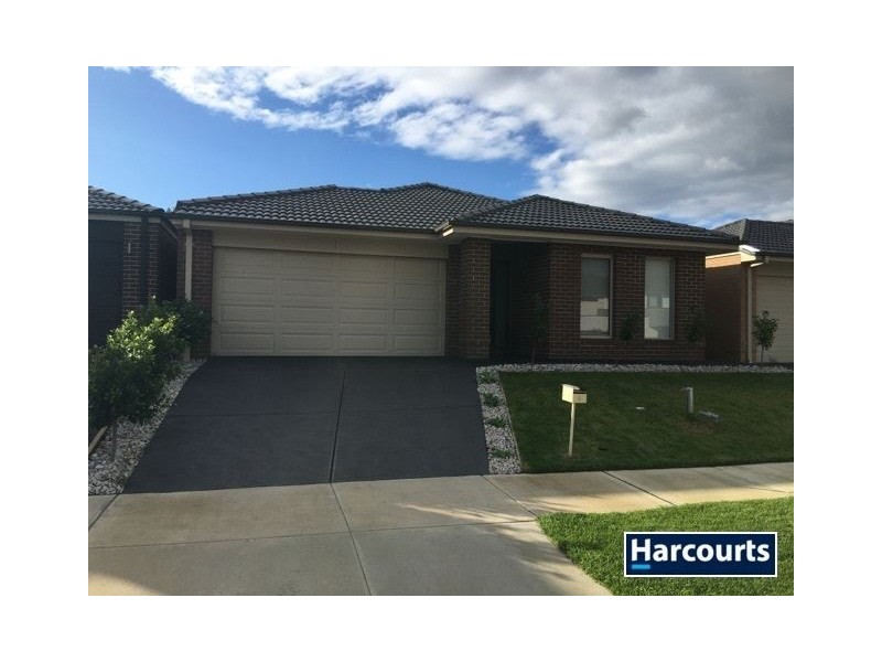 3 Macreadie Drive, Berwick VIC 3806