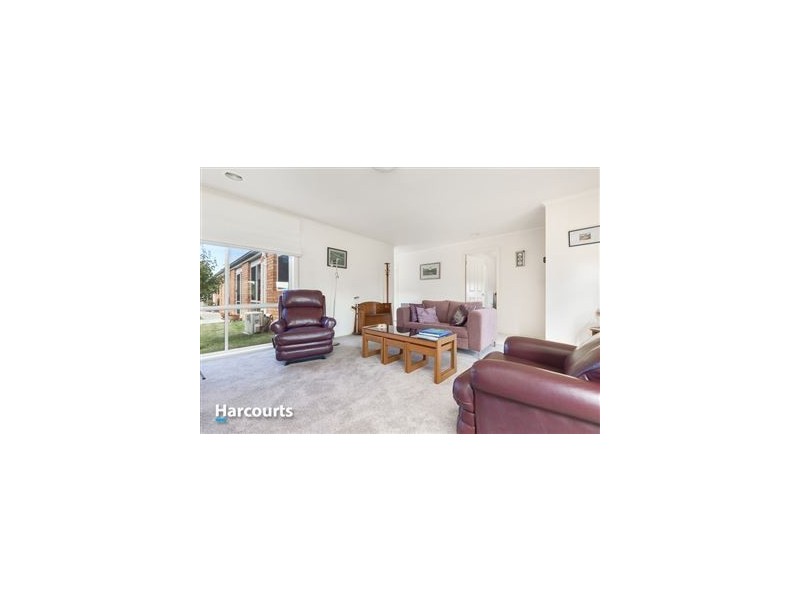 84 Ridgemont Drive, Berwick VIC 3806