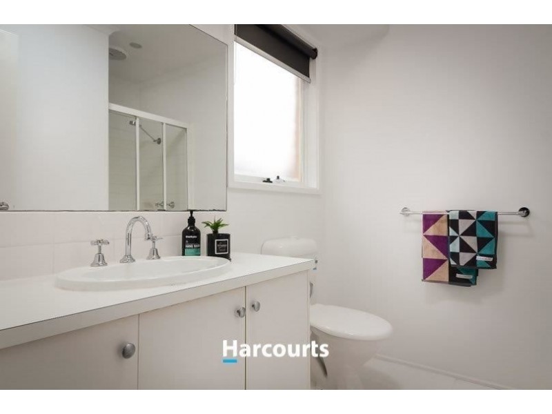 14 Magdalena Place, Berwick VIC 3806