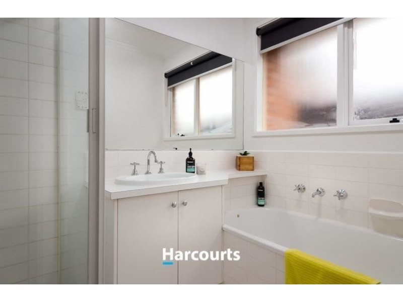 14 Magdalena Place, Berwick VIC 3806