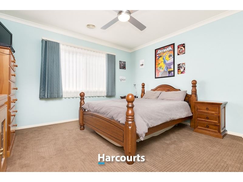 13 Misty Close, Berwick VIC 3806