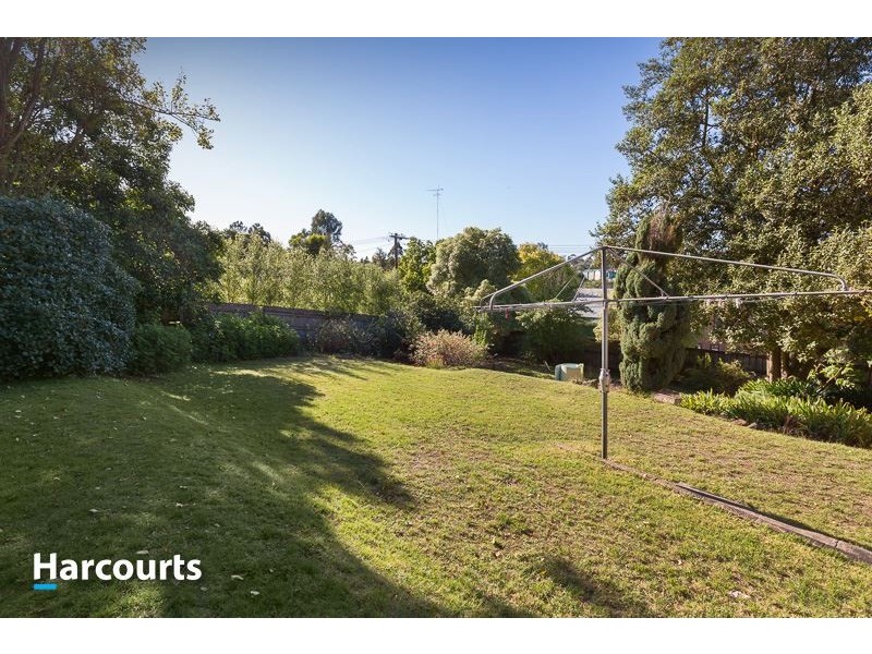 8 Anne Street, Berwick VIC 3806