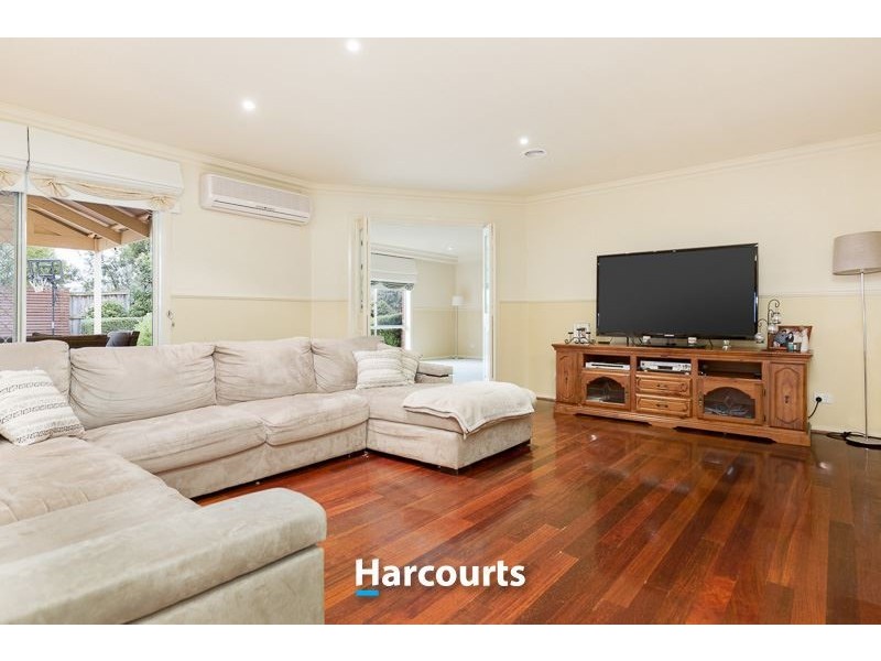 45 Janet Bowman Boulevard, Beaconsfield VIC 3807