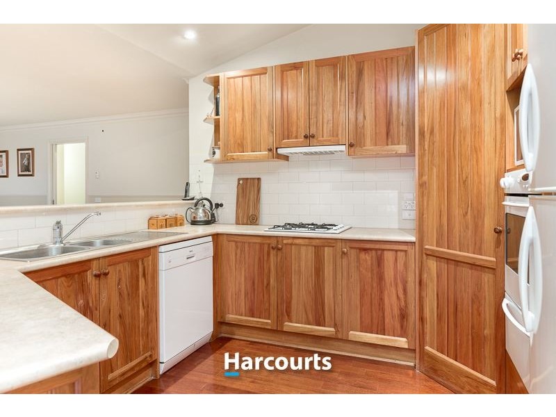 45 Janet Bowman Boulevard, Beaconsfield VIC 3807