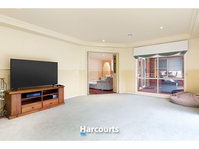45 Janet Bowman Boulevard, Beaconsfield VIC 3807