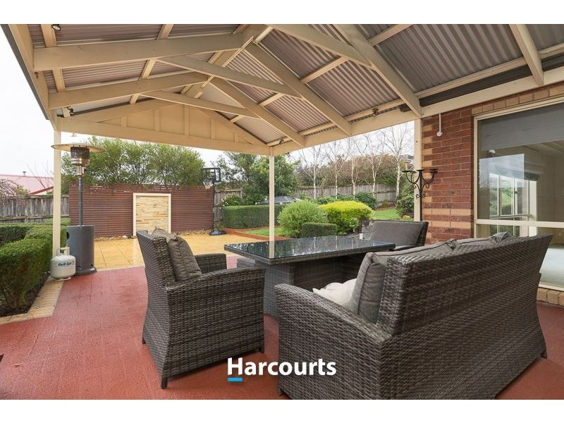 45 Janet Bowman Boulevard, Beaconsfield VIC 3807