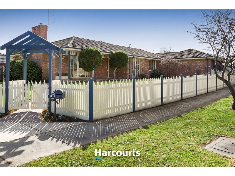 6 Florence Avenue, Berwick VIC 3806