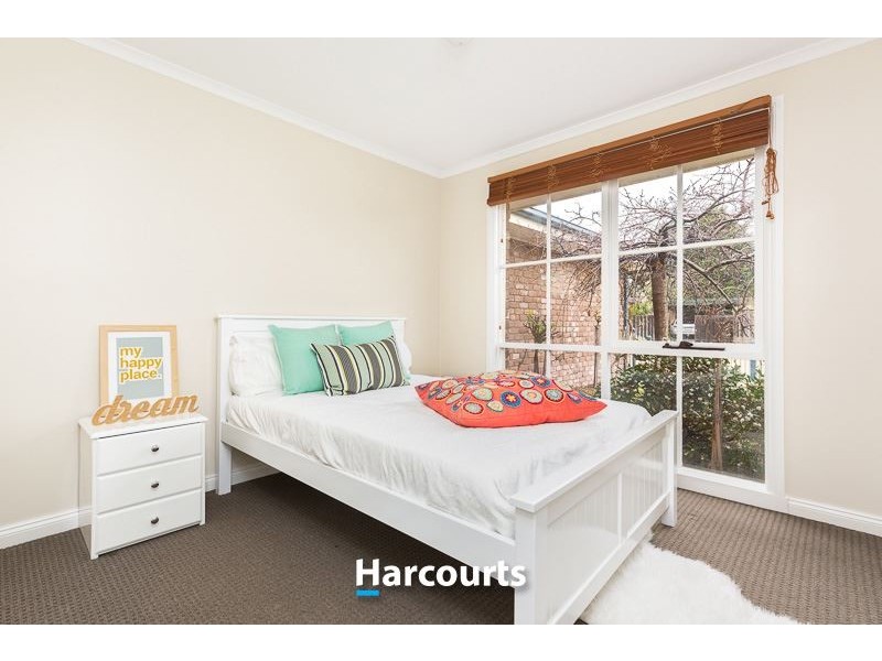 6 Florence Avenue, Berwick VIC 3806