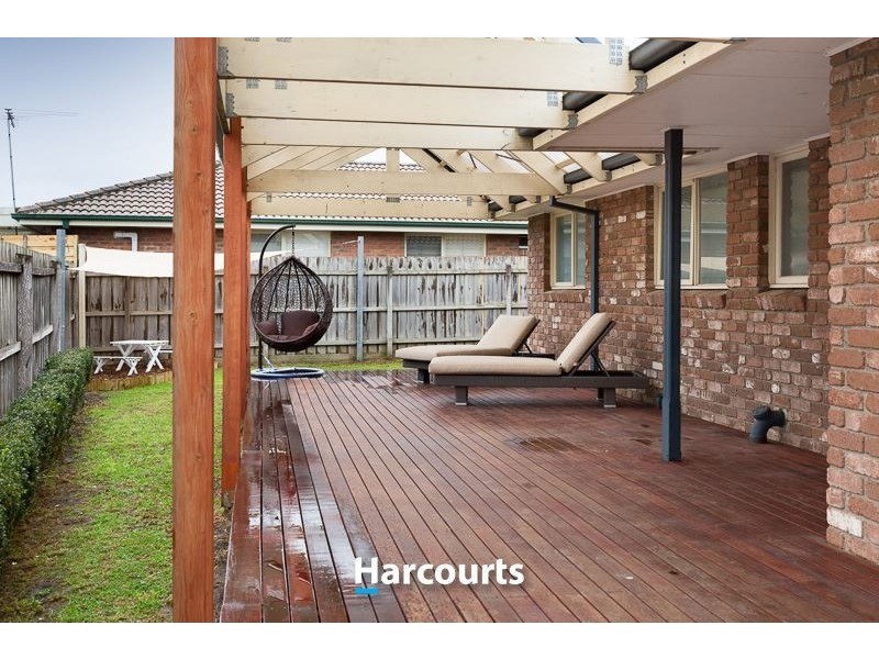 6 Florence Avenue, Berwick VIC 3806