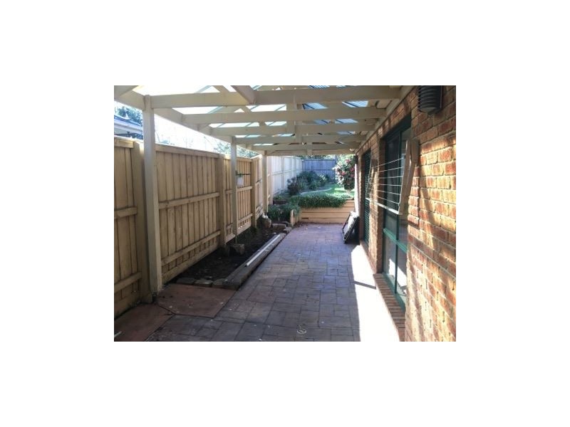 18a Coowarra Way, Berwick VIC 3806