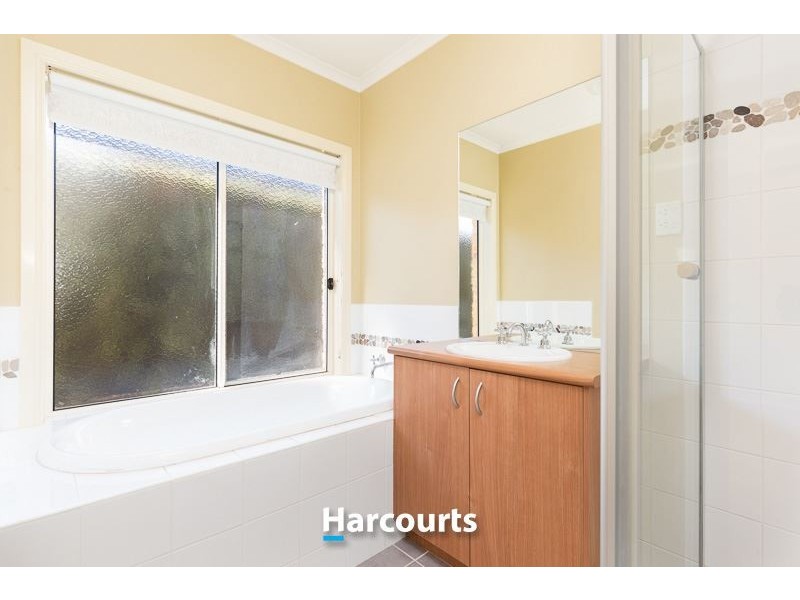12 Snowgum Court, Narre Warren South VIC 3805