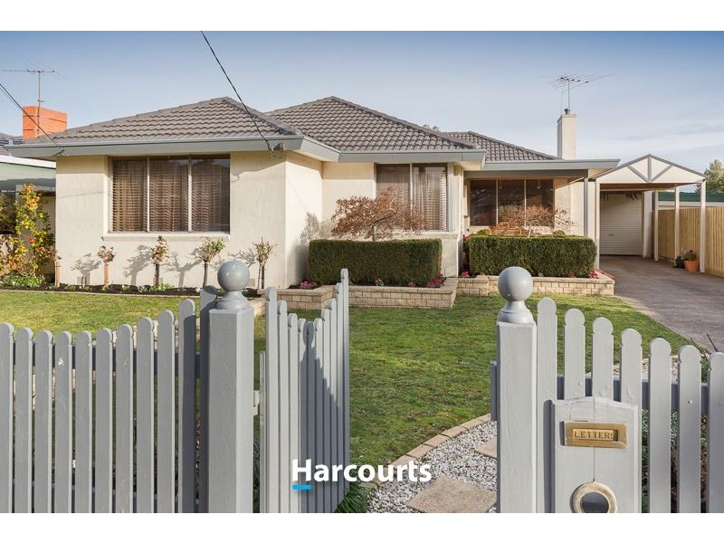 14 Glengariff Drive, Mulgrave VIC 3170