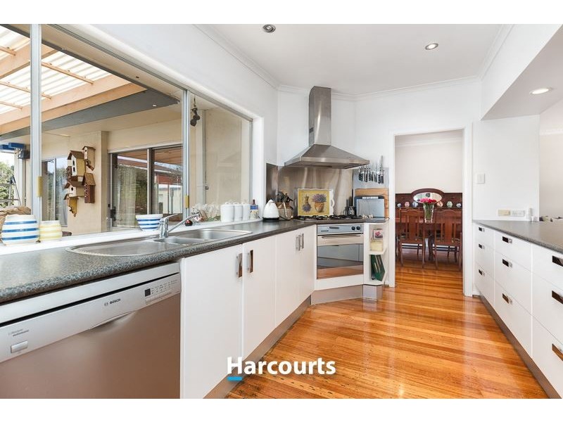 14 Glengariff Drive, Mulgrave VIC 3170