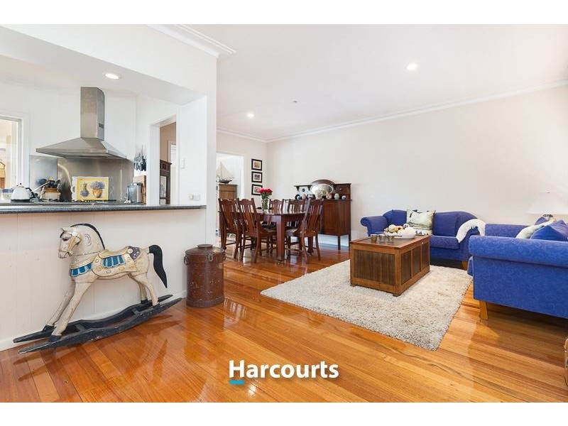 14 Glengariff Drive, Mulgrave VIC 3170