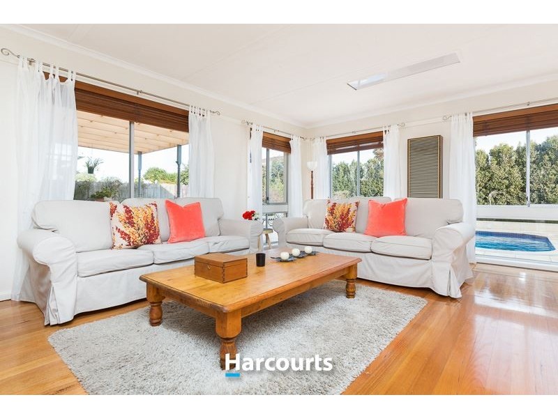 14 Glengariff Drive, Mulgrave VIC 3170