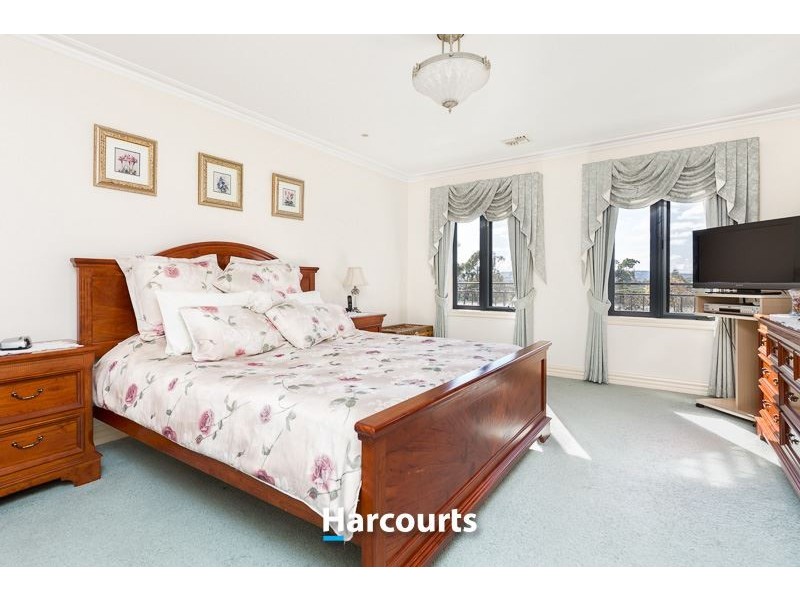 21 Louise Baille Avenue, Narre Warren South VIC 3805