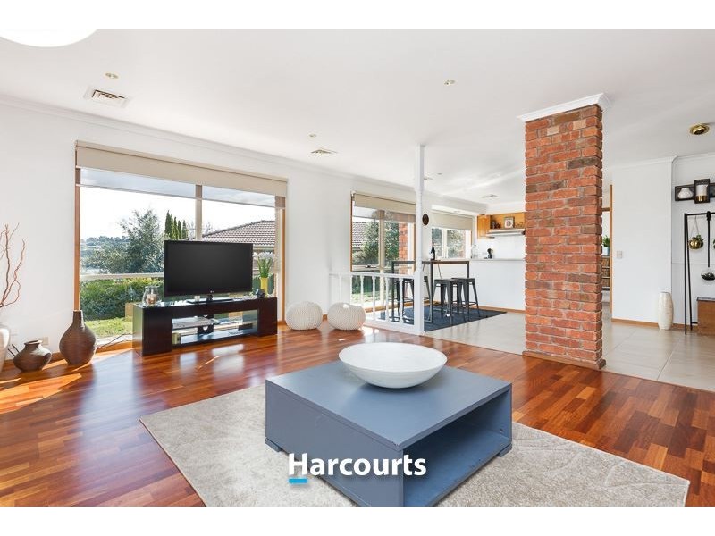 6 Werona Court, Berwick VIC 3806