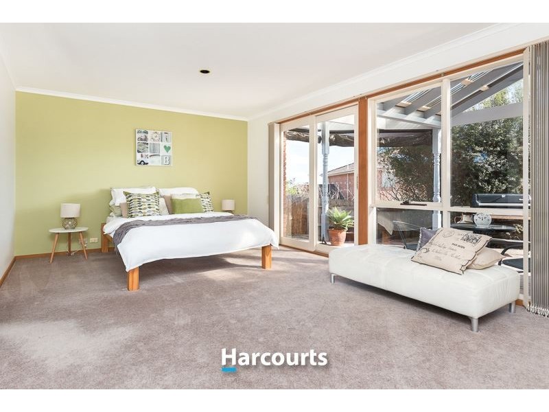 6 Werona Court, Berwick VIC 3806