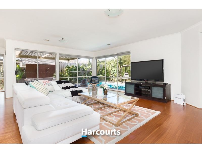 141 Golf Links Road, Berwick VIC 3806