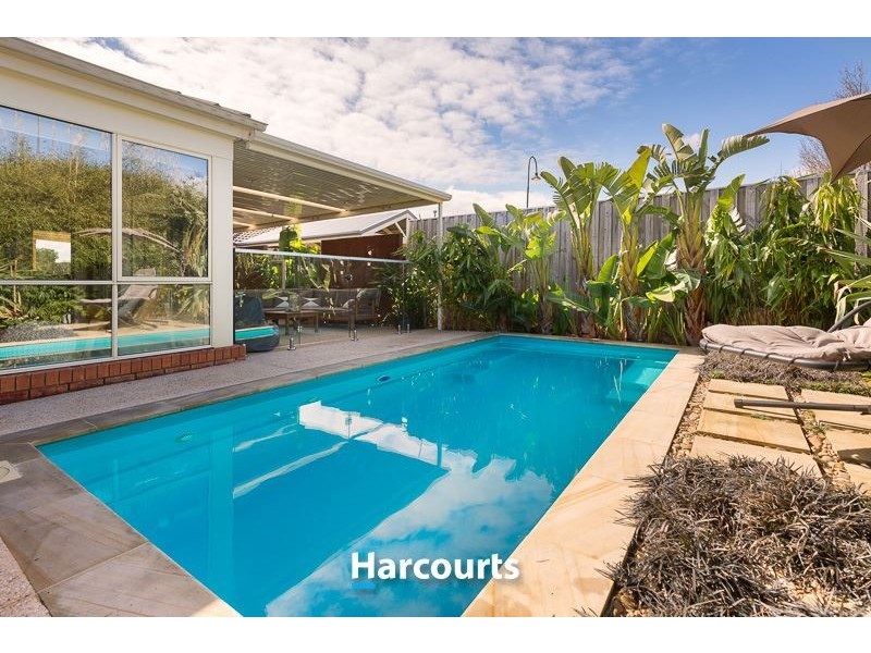 141 Golf Links Road, Berwick VIC 3806