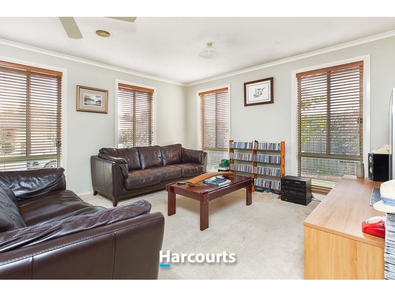 7 Larne Close, Berwick VIC 3806