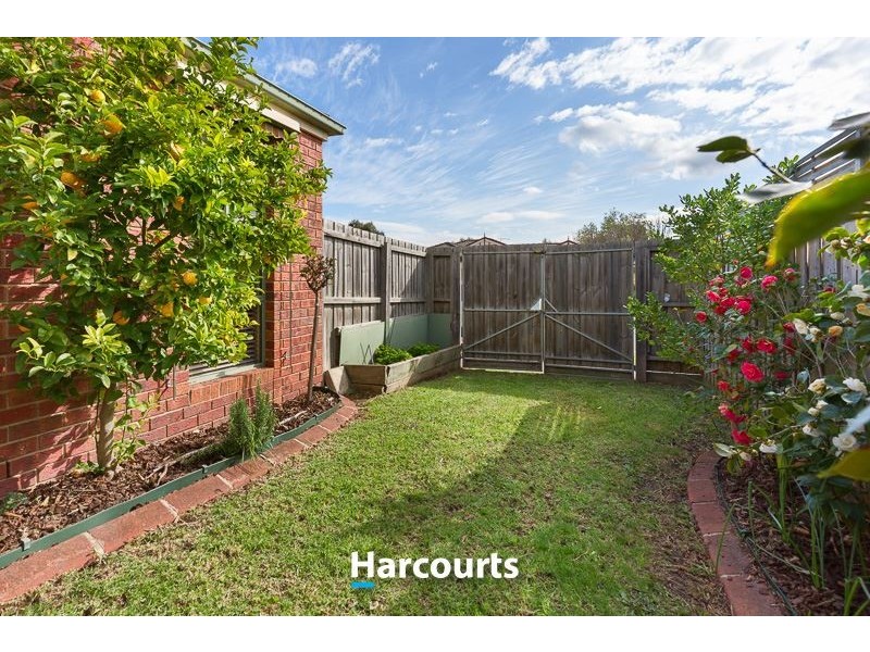 7 Larne Close, Berwick VIC 3806