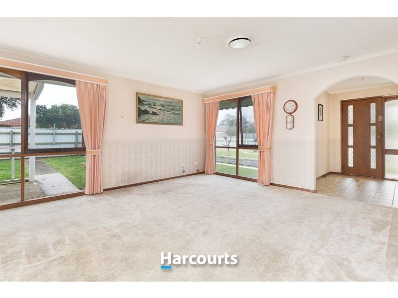 7 County Drive, Berwick VIC 3806
