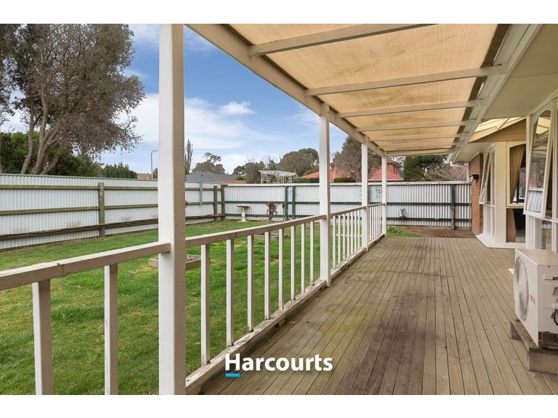 7 County Drive, Berwick VIC 3806