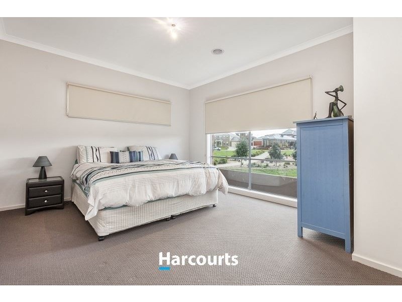 23 Grassland Crescent, Officer VIC 3809