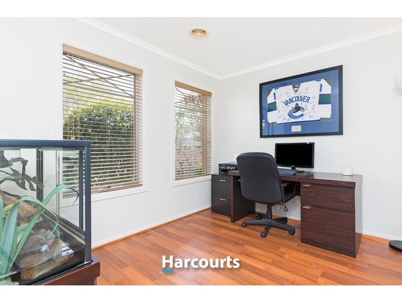 5 Ernest Crescent, Narre Warren South VIC 3805