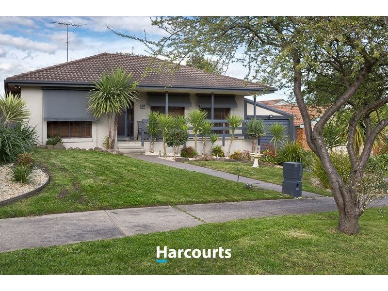 10 Mason Way, Berwick VIC 3806