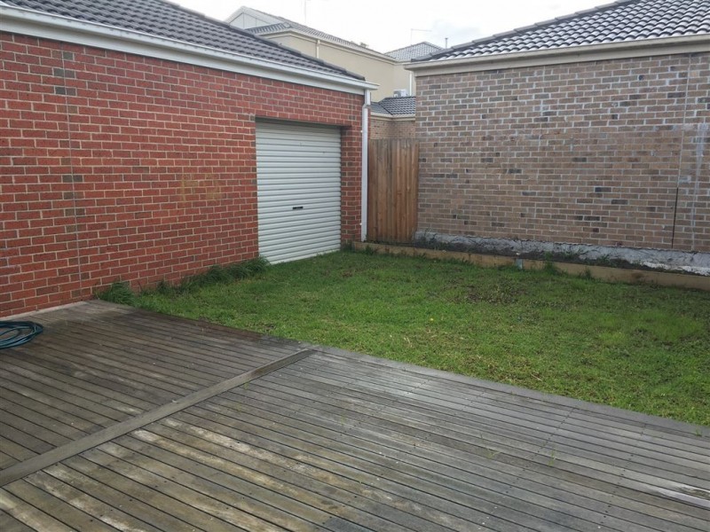 2/ 13 Kilvington Court, Berwick VIC 3806